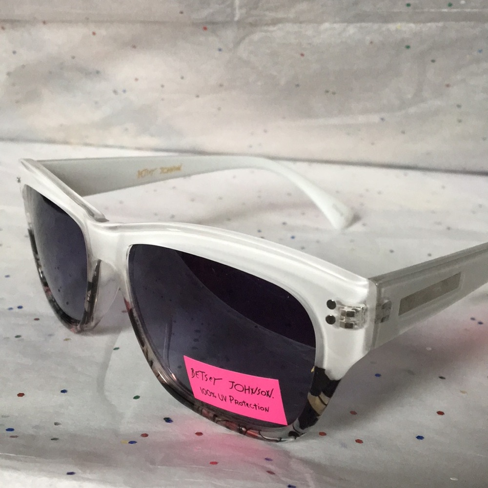 BETSEY JOHNSON MULTICOLORED SUNGLASSES